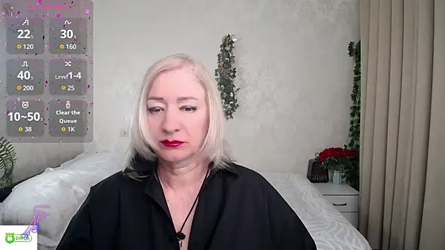 hunters woman online show from 05.15.26