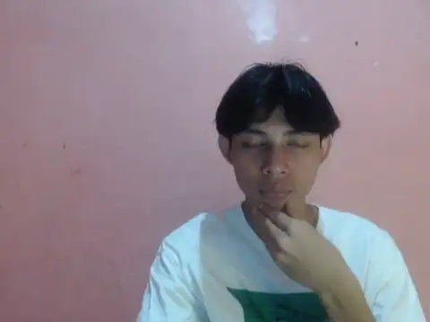 Snapshot of Kyoshi_19 chatting on 01.12.26 Kyoshi 19 online show from 01.12.26