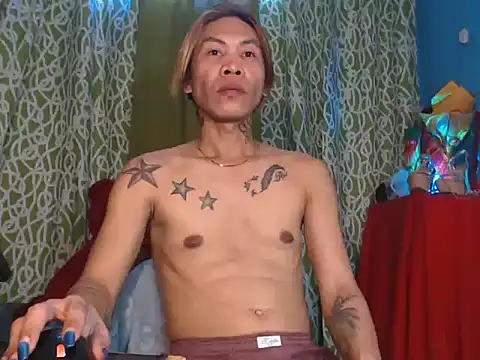 Snapshot of YourTopweng chatting on 09.26.25 YourTopweng online show from 09.26.25