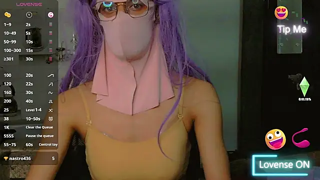 Snapshot of SluttyMeera_69 chatting on 08.05.26 SluttyMeera 69 online show from 08.05.26