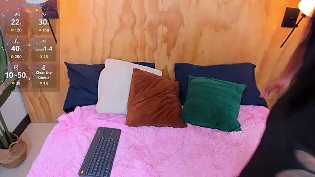 milavega  online show from 10.02.25