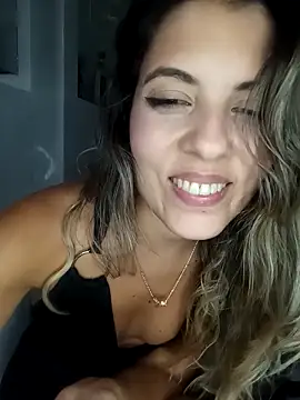 Snapshot of BlaireParker chatting on 09.11.25 BlaireParker online show from 09.11.25