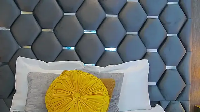 Snapshot of BlaireParker chatting on 09.26.25 BlaireParker online show from 09.26.25