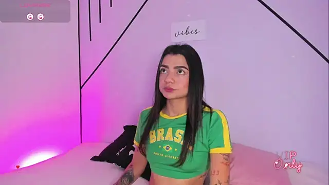 MiahCornell  online show from 02.04.26