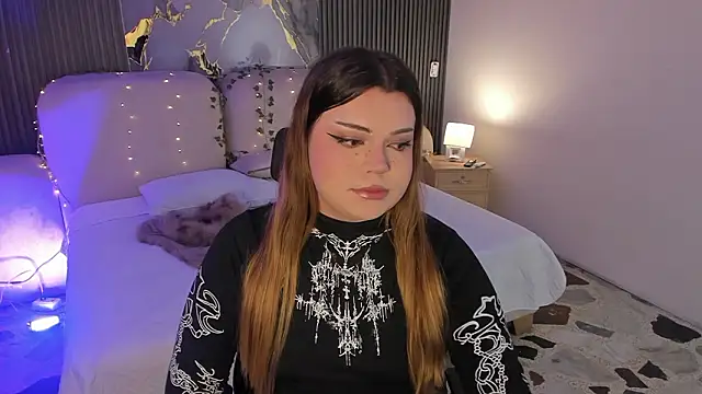 Maxxxine1 online show from 02.28.26