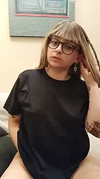 Snapshot of Aurora_blaack chatting on 12.03.25 Aurora blaack online show from 12.03.25