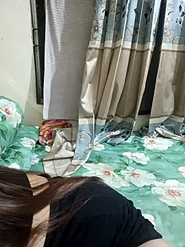 Snapshot of loving_candy chatting on 02.04.26 loving candy online show from 02.04.26