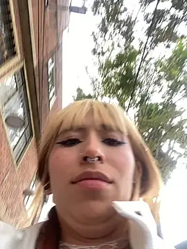 Sallem Pink online show from 09.26.25