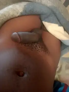 Snapshot of franceew chatting on 04.06.26 franceew online show from 04.06.26