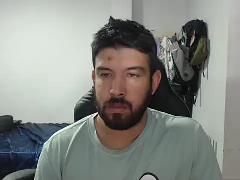 Snapshot of Axel11113 chatting on 09.10.25 Axel11113 online show from 09.10.25