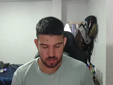 Snapshot of Axel11113 chatting on 09.19.25 Axel11113 online show from 09.19.25