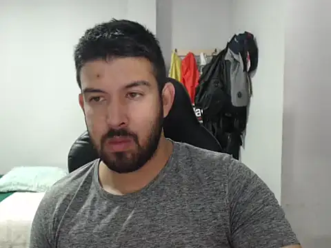 Snapshot of Axel11113 chatting on 11.28.25 Axel11113 online show from 11.28.25