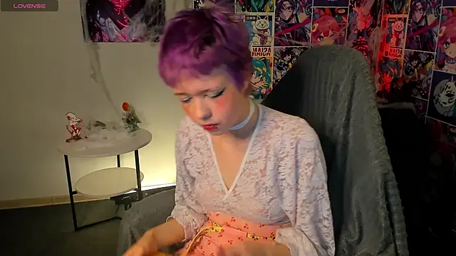 Snapshot of CarolineRichter chatting on 11.03.25 CarolineRichter online show from 11.03.25