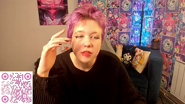 Snapshot of CarolineRichter chatting on 11.07.25 CarolineRichter online show from 11.07.25