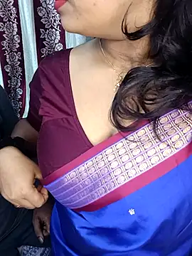 Snapshot of Naughty-Chaaya chatting on 12.18.25 Naughty-Chaaya online show from 12.18.25