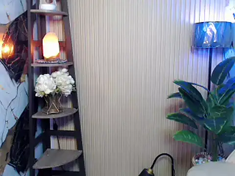 Snapshot of sluttyprincess0 chatting on 01.14.26 sluttyprincess0 online show from 01.14.26