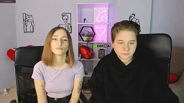 eva smiith  online show from 09.30.25