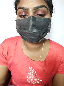 Snapshot of Tamil_Princess12 chatting on 12.22.25 Tamil Princess12 online show from 12.22.25