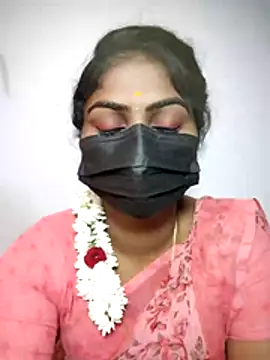 Snapshot of Tamil_Princess12 chatting on 02.24.26 Tamil Princess12 online show from 02.24.26