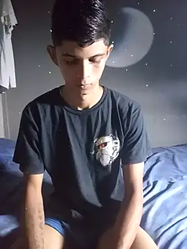 God Eros 23cm online show from 09.10.25