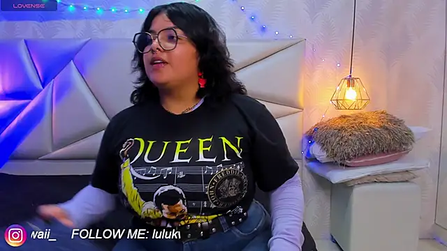 lulukawai16 online show from 12.16.25