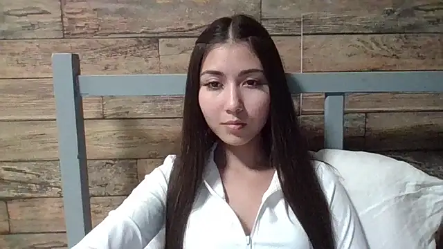 Virginia Hicks online show from 10.01.25