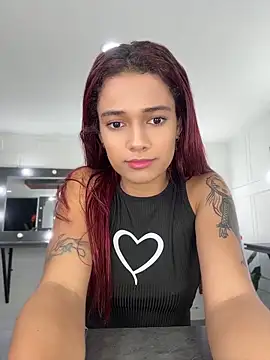 amber sparkle online show from 06.30.26
