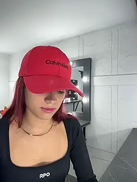 amber sparkle online show from 07.13.26