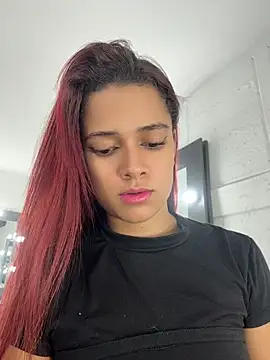 amber sparkle online show from 07.25.26