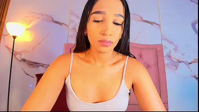 AlyaThompson online show from 06.03.26