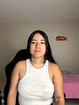 chloekitty69 online show from 12.14.25