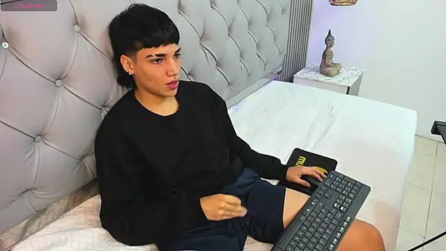 SamBlack  online show from 09.21.25