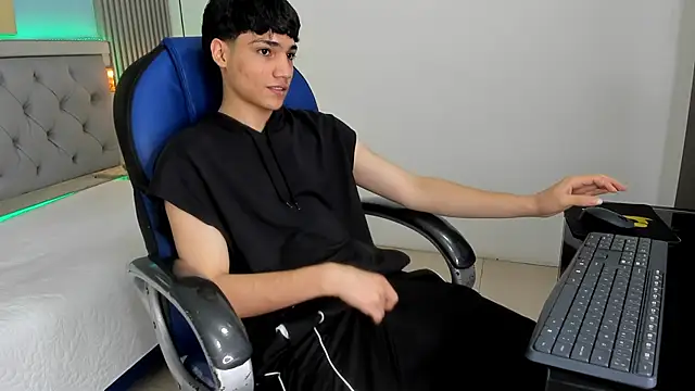 SamBlack  online show from 06.06.26