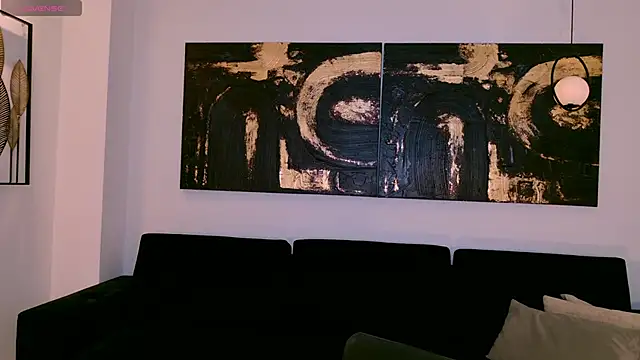 AgathaKondo  online show from 11.22.25