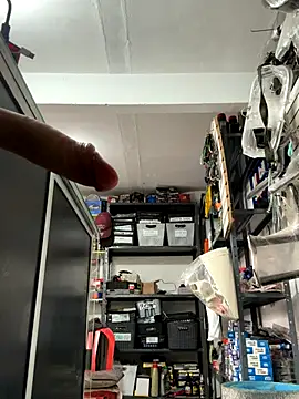 Snapshot of Terra-22cm chatting on 09.20.25 Terra-22cm online show from 09.20.25