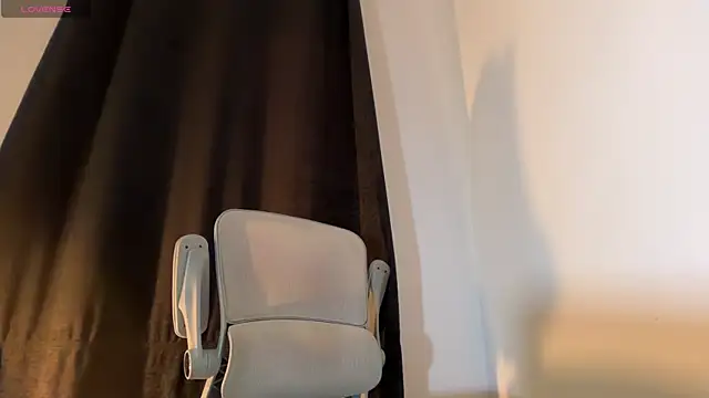 Angel bunny2 online show from 11.28.25