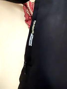 RAYI Queen 4 online show from 11.29.25