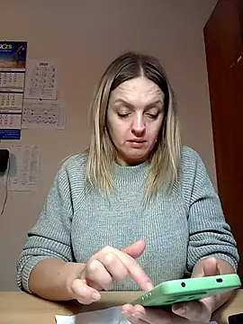 Ami Foxy online show from 11.24.25