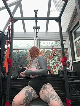AlexandraWildd online show from 04.14.26