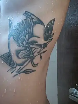 Snapshot of sweetsinxxx chatting on 05.22.26 sweetsinxxx online show from 05.22.26
