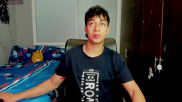 Snapshot of Noxx_starkK chatting on 02.08.26 Noxx starkK online show from 02.08.26