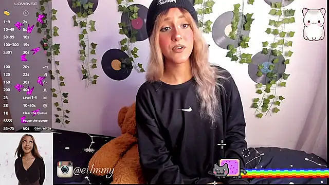 Amy Moonlight online show from 09.10.25