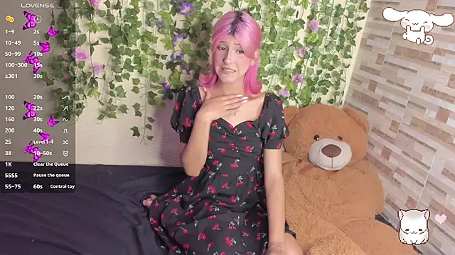 Amy Moonlight online show from 05.25.26