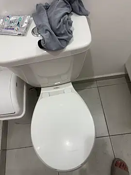 michael877675 online show from 10.29.25