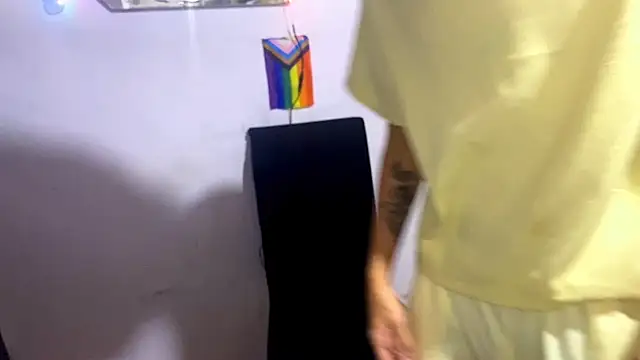 Snapshot of Bryan_ale22 chatting on 09.17.25 Bryan ale22 online show from 09.17.25