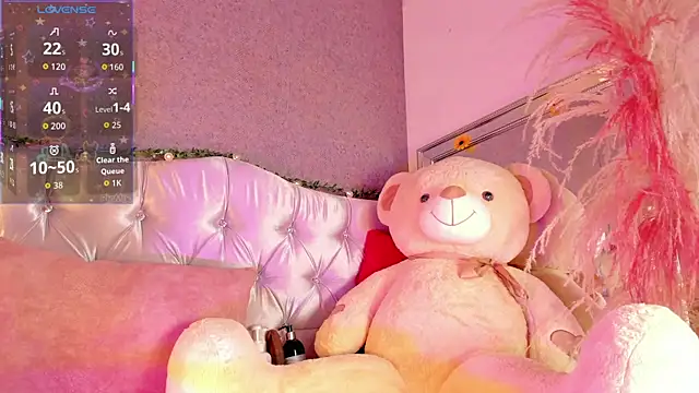 PrincePoppy online show from 09.15.25