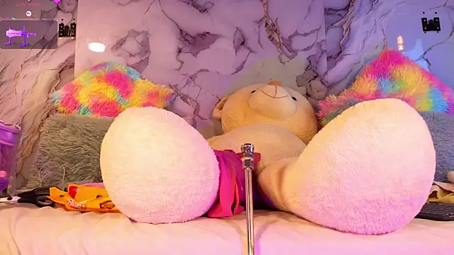 PrincePoppy online show from 01.10.26