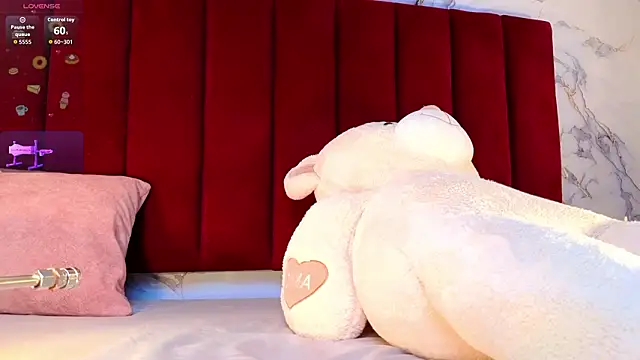 PrincePoppy online show from 02.11.26