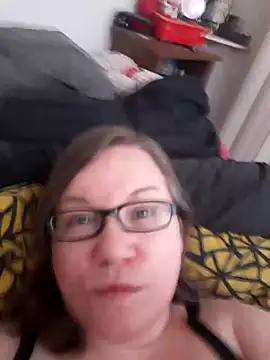 AnniDiMoni online show from 11.14.25