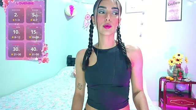 angelic coral online show from 12.22.25